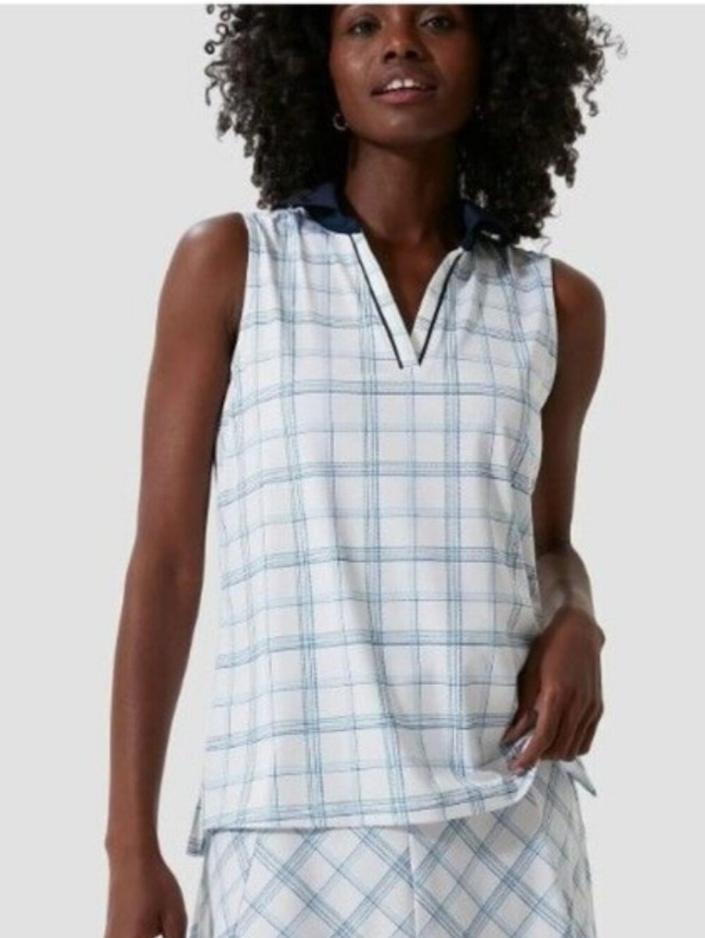 Tuckernuck Sport Golf Provincial Plaid Caroline Blue Sleeveless Polo Size Medium